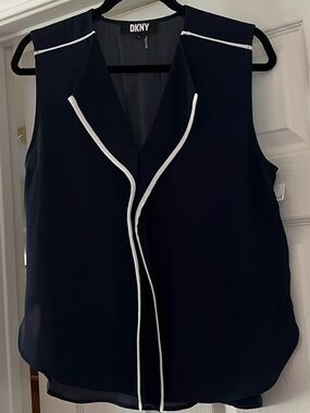 DKNY TUXEDO TANK SZ Med